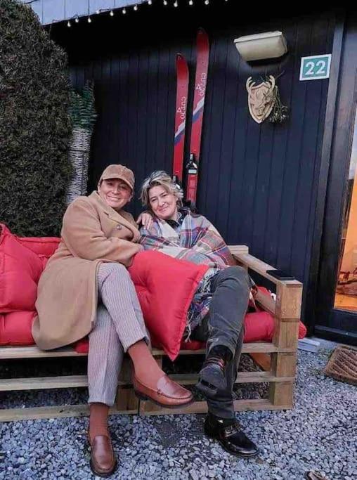 Cabane La Folie Douce Hotton Bagian luar foto